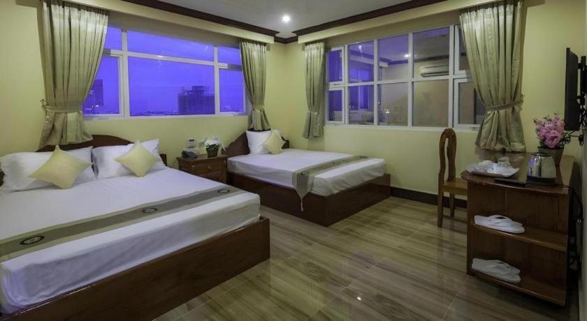The Mou Hotel Пном Пен Екстериор снимка