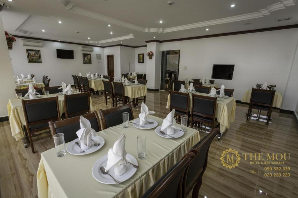 The Mou Hotel Пном Пен Екстериор снимка