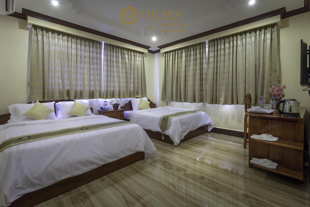 The Mou Hotel Пном Пен Екстериор снимка
